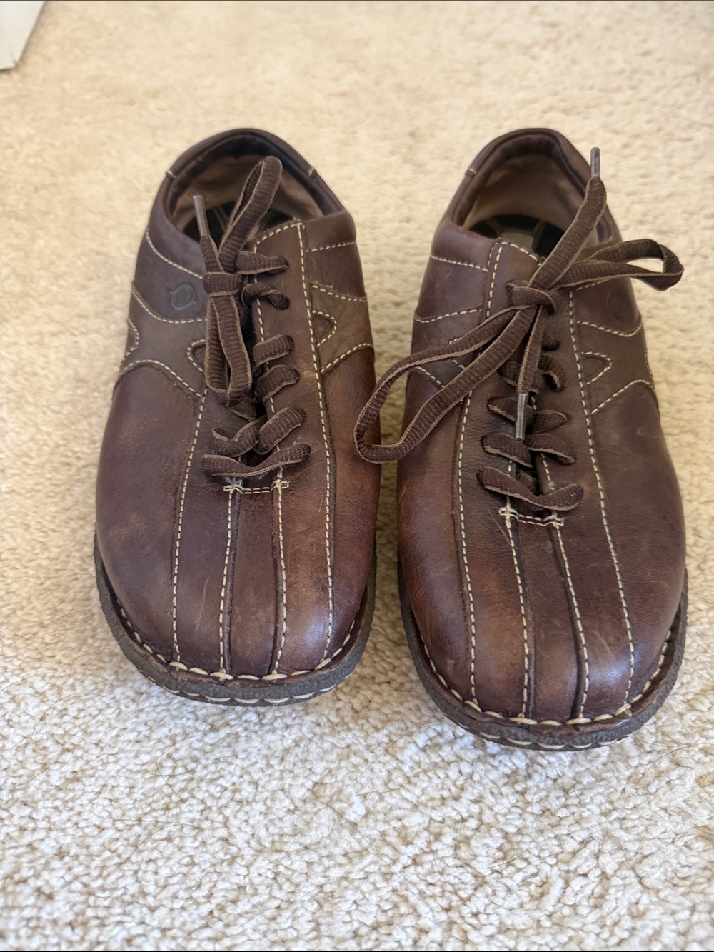Women’s Brown Leather Casual Lace-Up Shoes